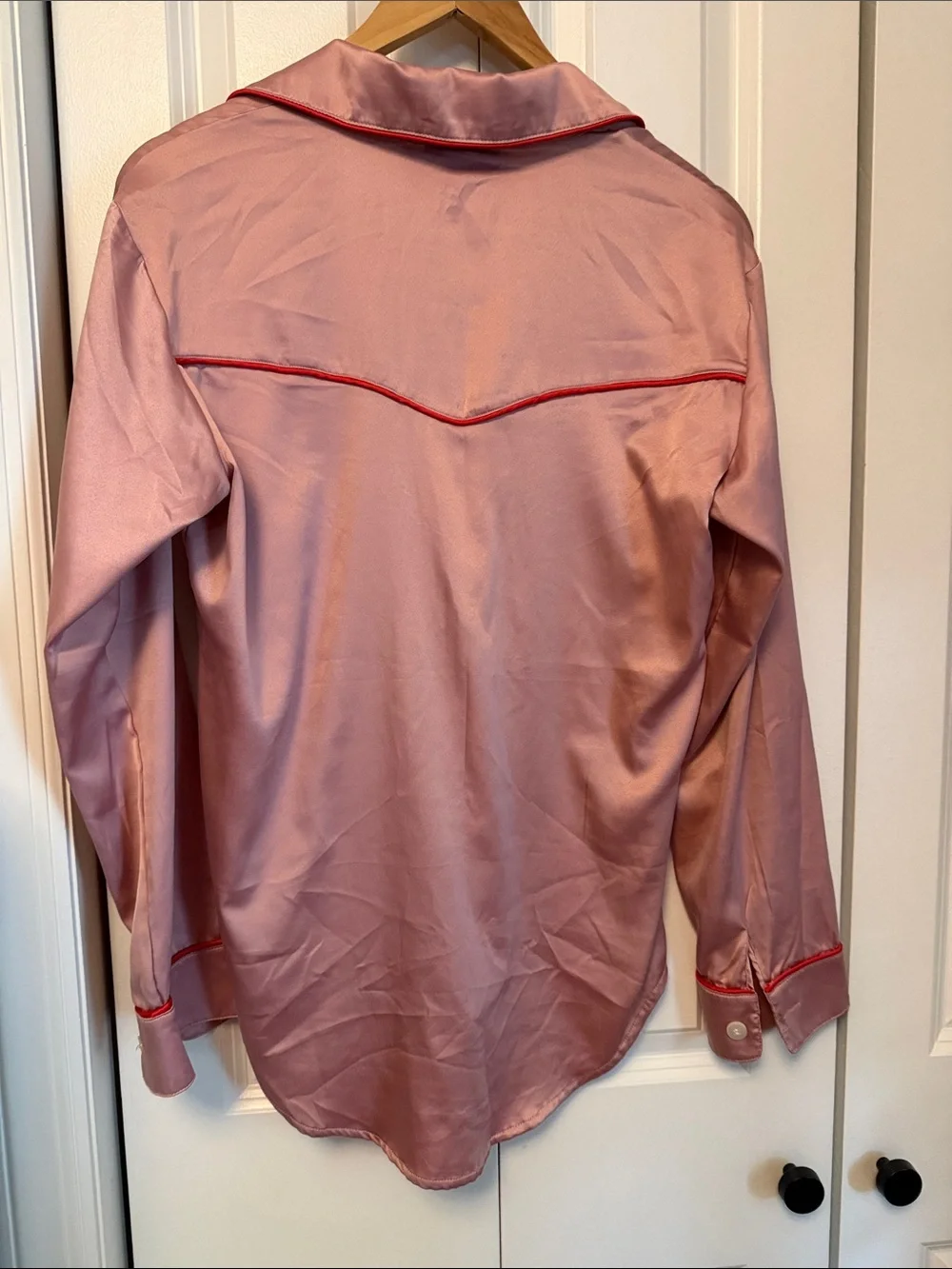 Silky Pink Women's Pajama Set with Contrast Piping